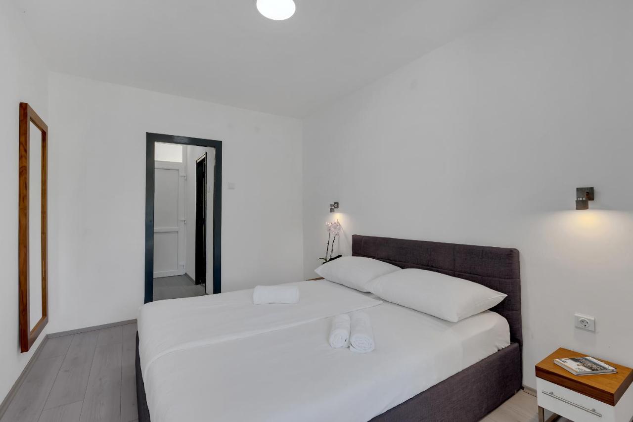 Hotel Alem Башка-Вода Екстер'єр фото